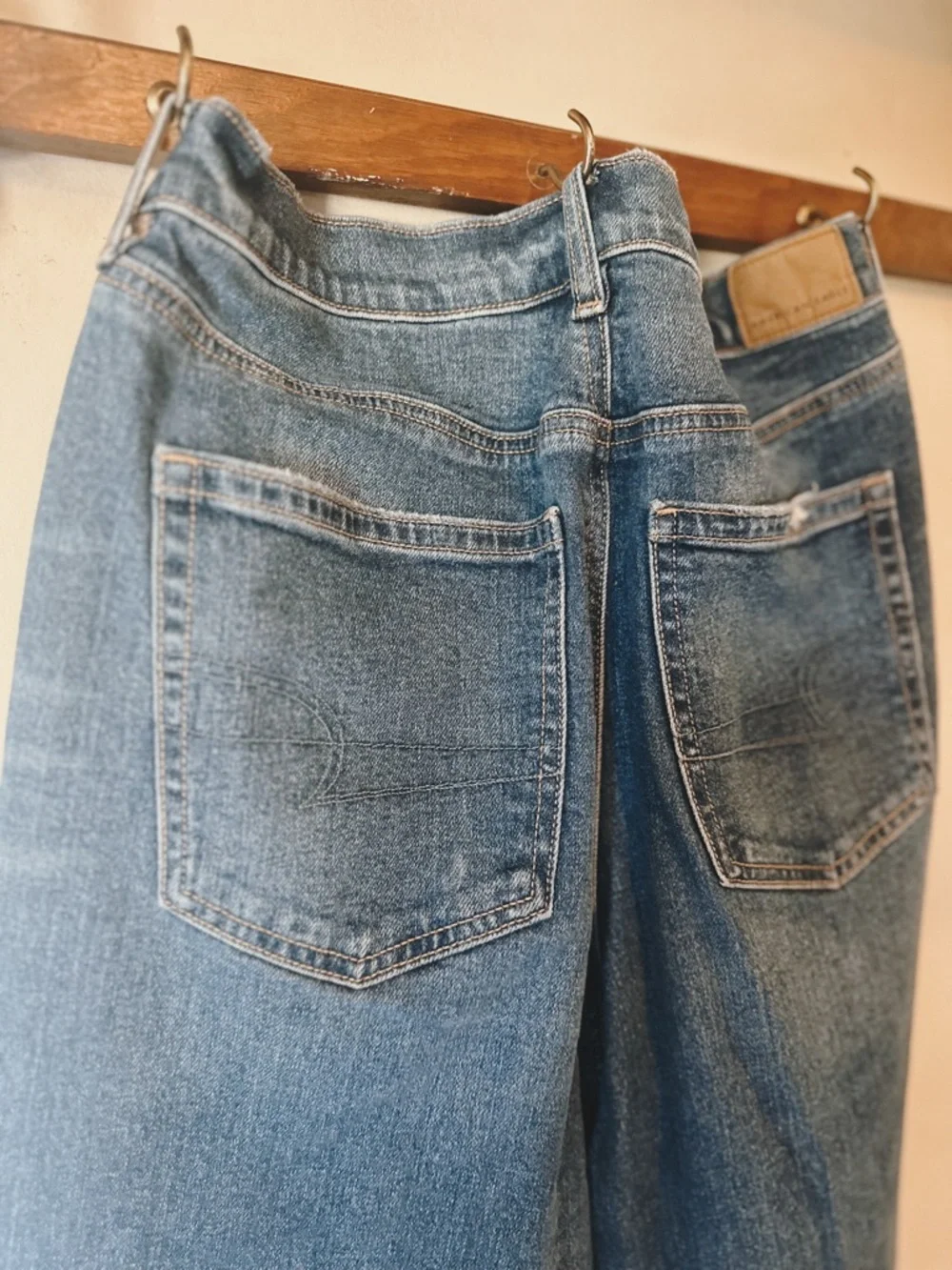 American Eagle Outfitters High-Rise Distressed Blue Jeans - Picture 6 of 6